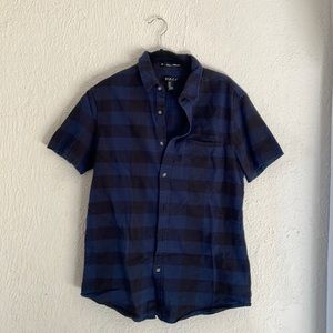Forever 21 men’s short sleeve button down shirt
